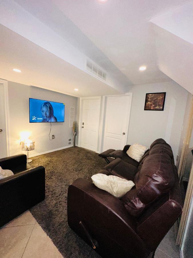 Deluxe Double Room- Hazel Stays 미시소거 외부 사진