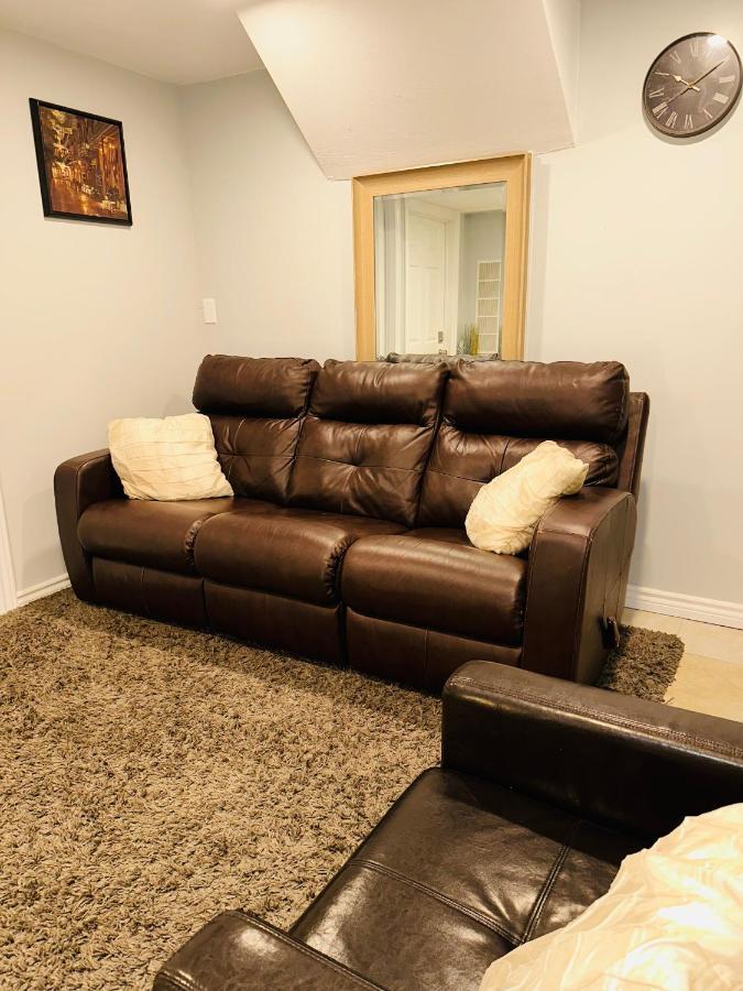 Deluxe Double Room- Hazel Stays 미시소거 외부 사진